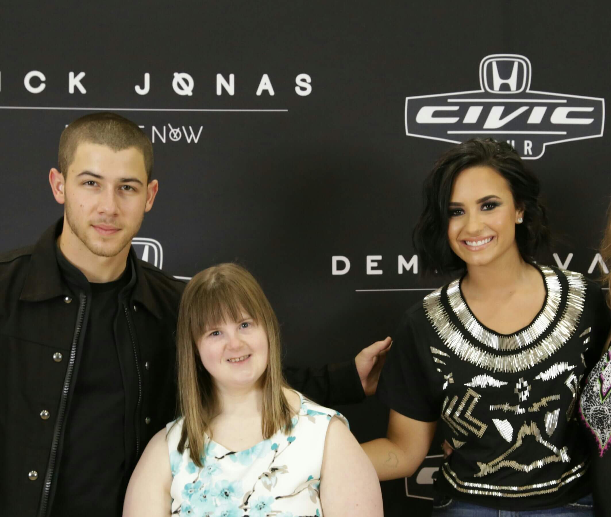 Jenna with Nick Jonas and Demi Lovato!